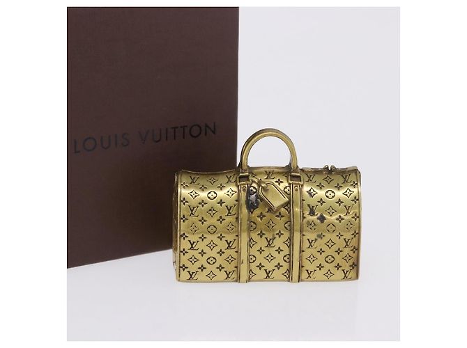 LOUIS VUITTON Presse-papier Motif Monogram Keepall Métal Ton Or LV Auth 198558A - vue 12