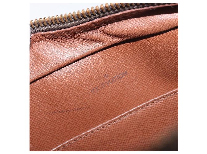 LOUIS VUITTON Monogram Compiegne 23 Clutch Bag M51847 LV Auth 198903 Monogramma - vista 17