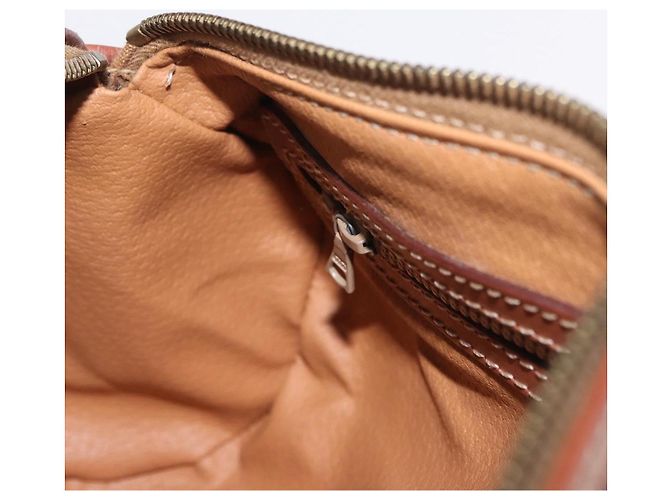 Céline Borsa a mano CELINE Macadam Canvas PVC Leather Brown Gold Auth 198260A Marrone D'oro - vista 21