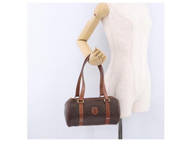 Céline Borsa a mano CELINE Macadam Canvas PVC Leather Brown Gold Auth 198260A Marrone D'oro - vista 22