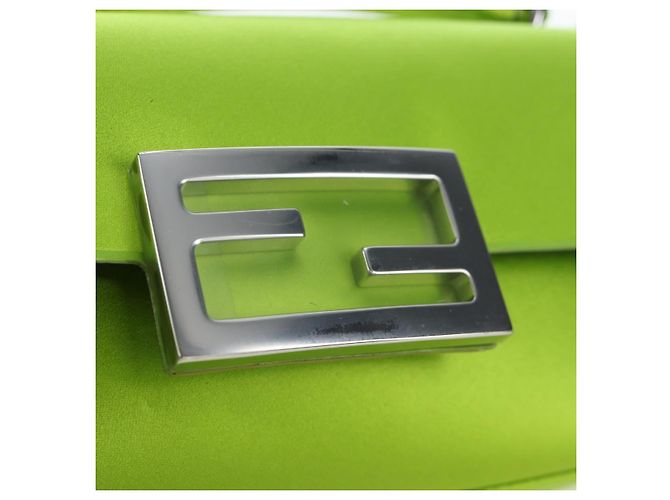 FENDI Custodia per telefono Mamma Baguette Pouch Satin Green Silver Auth 196659M Argento Verde - vista 16