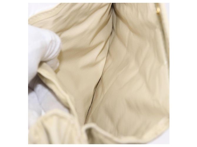 CHANEL Multi Case Matelasse Pouch Leather Ivory Gold CC Auth 199133 D'oro Crudo - vista 12