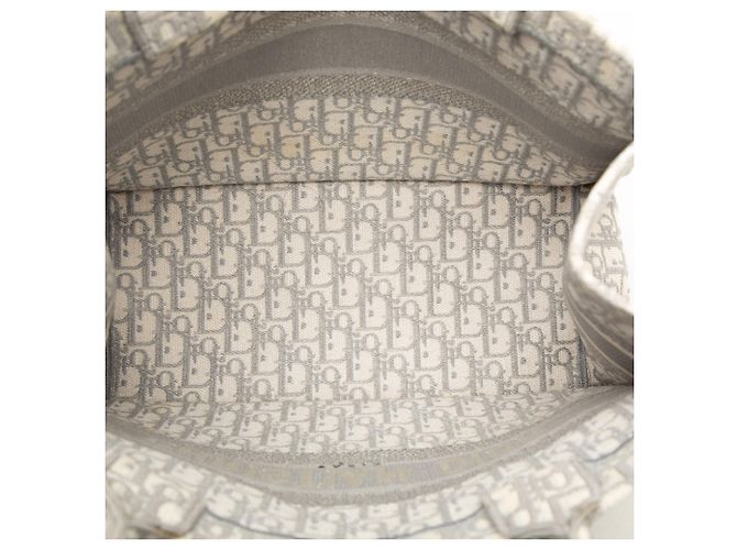 Dior Medium Book Tote aus bestickter Oblique Canvas Grau - Ansicht 4