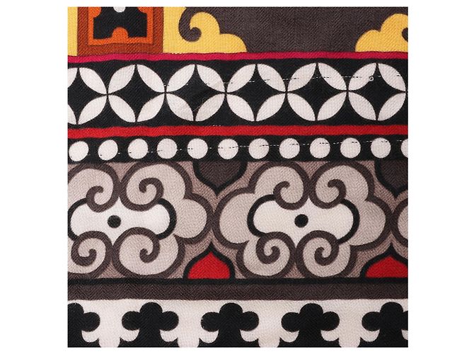 Hermès Carré Géant "La Femme aux Semelles de Vent" Sciarpa in Cashmere e Seta Rosa - vista 9