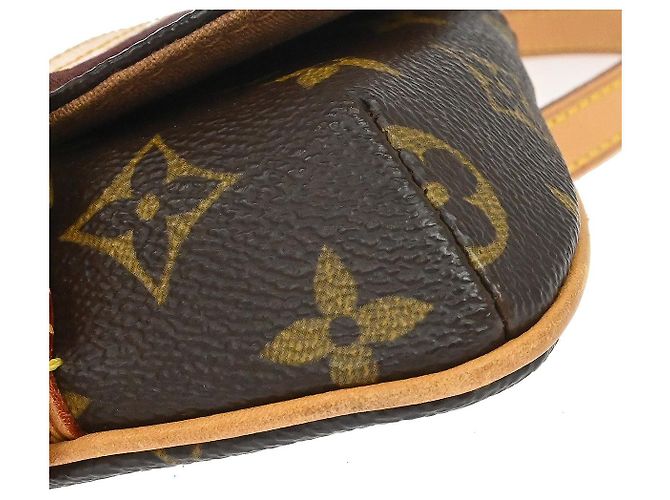 Louis Vuitton Marelle Waist Monogram Canvas Castaño - vista 7