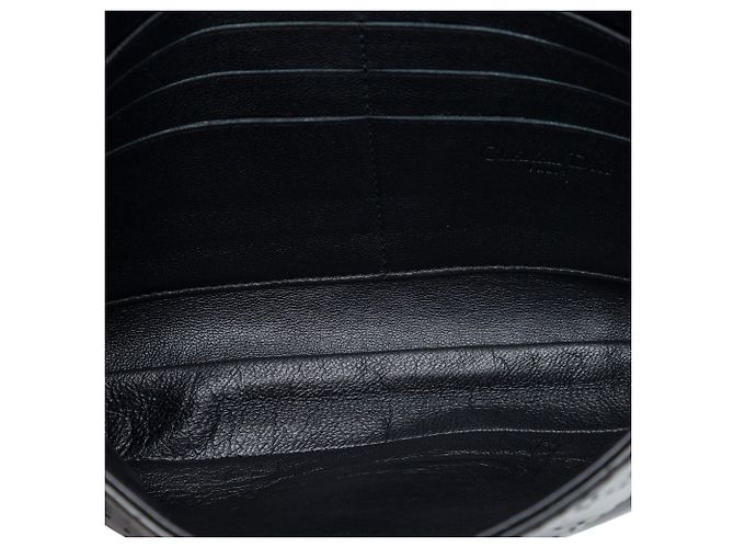 Borsa a tracolla Dior New Lock Ruffle Pouch in vernice perforata Cannage nera Nero - vista 4