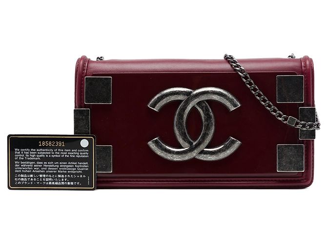 Borsa a tracolla Chanel Boy Brick Horizontal Flap in pelle d'agnello e acrilico rossa Rosso - vista 7