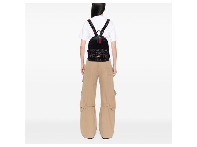 Zaino Astronaut Essentials Chanel in nylon trapuntato e tweed nero - vista 6