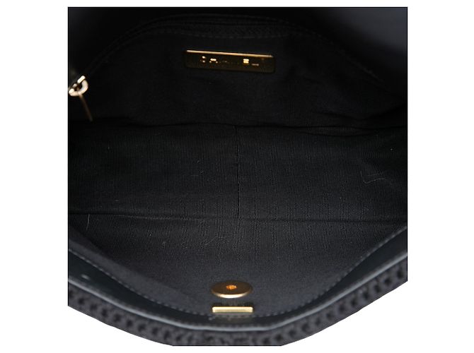 Borsa Chanel Medium Crochet 19 Flap Satchel Nera Nero - vista 4