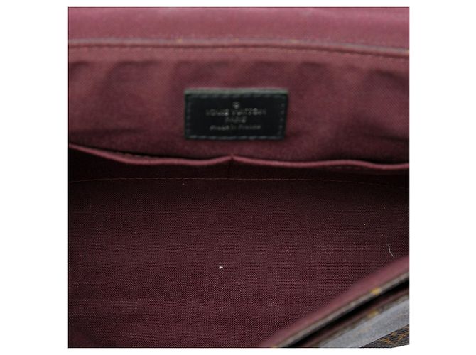 Borsa a tracolla Louis Vuitton Monogram Macassar District PM Marrone - vista 4