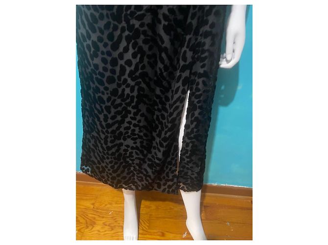 Autre Marque Sud Express Samtkleid Schwarz mit Leopardenmuster - Ansicht 2