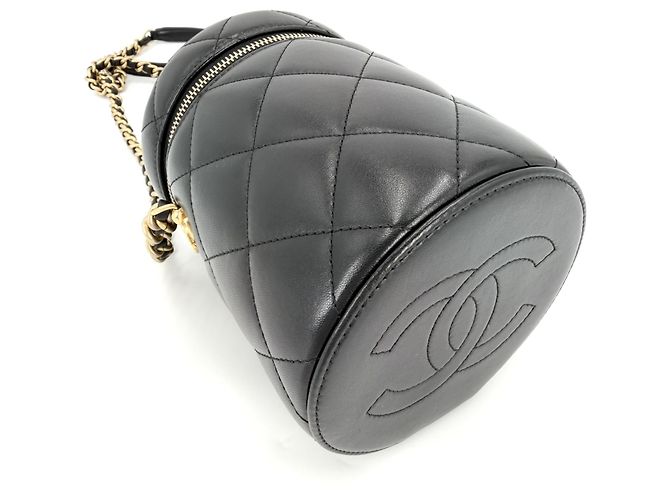 Vanity Borsa a tracolla Chanel Matelassé con catena da donna Nero - vista 3