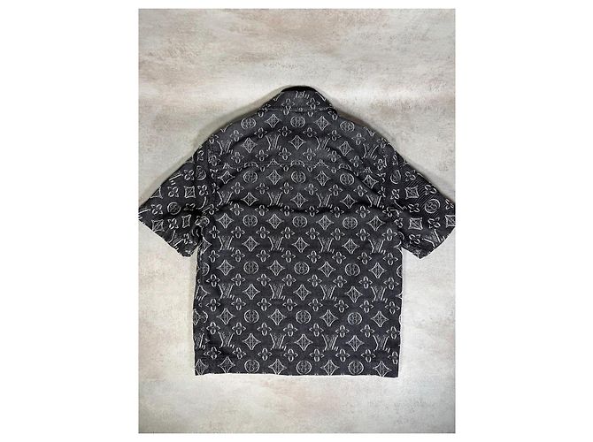 Camicia Louis Vuitton Denim Nero Ricami Monogram All-Over Taglia M Grigio Grigio antracite - vista 2