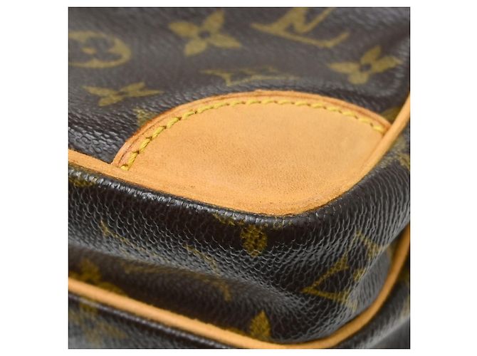 Louis Vuitton Amazone Monogram Canvas Mini Marrone - vista 7