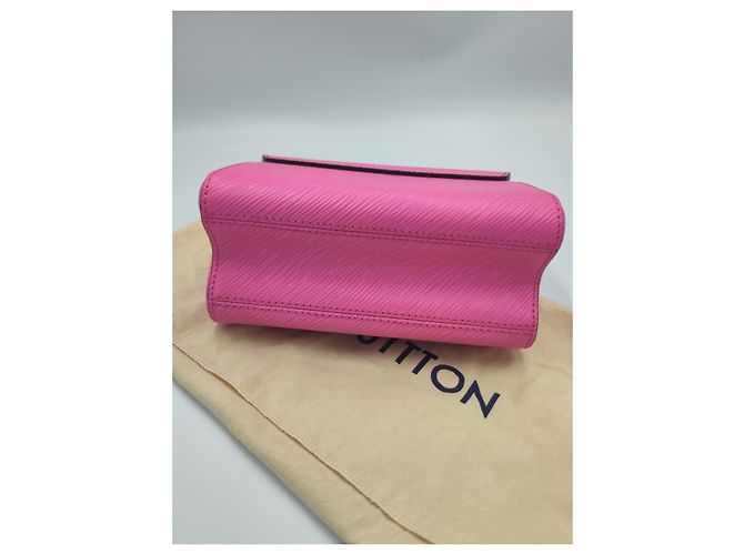 Louis Vuitton Twist MM Bolsa Couro Epi Rosa Fúcsia - vista 5