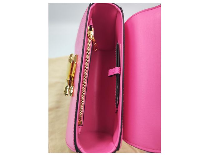 Louis Vuitton Twist MM Bolsa Couro Epi Rosa Fúcsia - vista 8