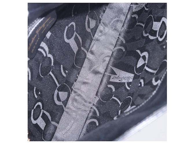 Salvatore Ferragamo Gancini Leather Nero - vista 5