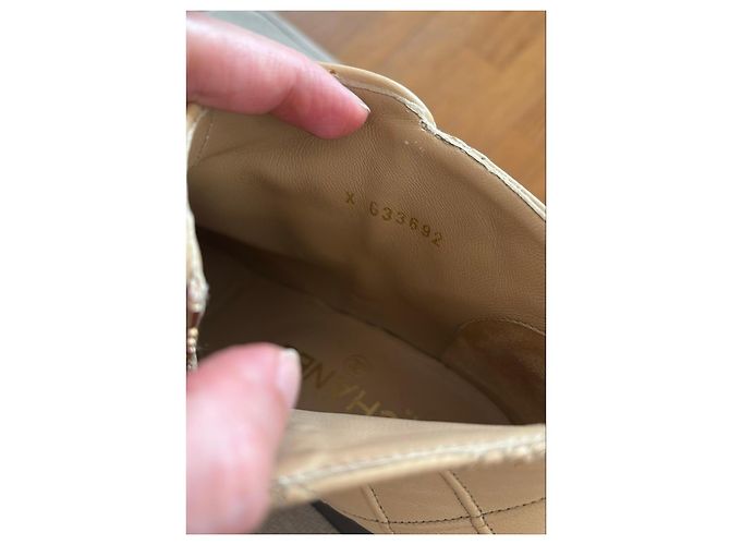 Botines de piel Chanel Beige Negro 39 - vista 5