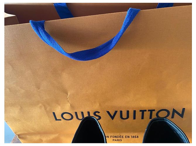 Botas Louis Vuitton de cuero negro - vista 5