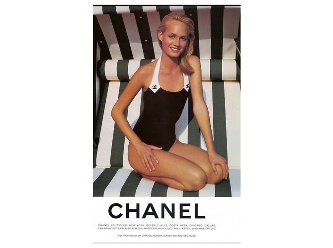 Chanel Costume da Bagno Due Pezzi con Logo CC Nero Bianco - vista 7