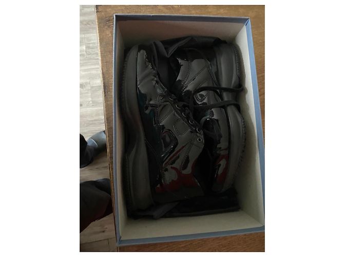Hogan Interactive Sneaker aus schwarzem Lackleder - Ansicht 8