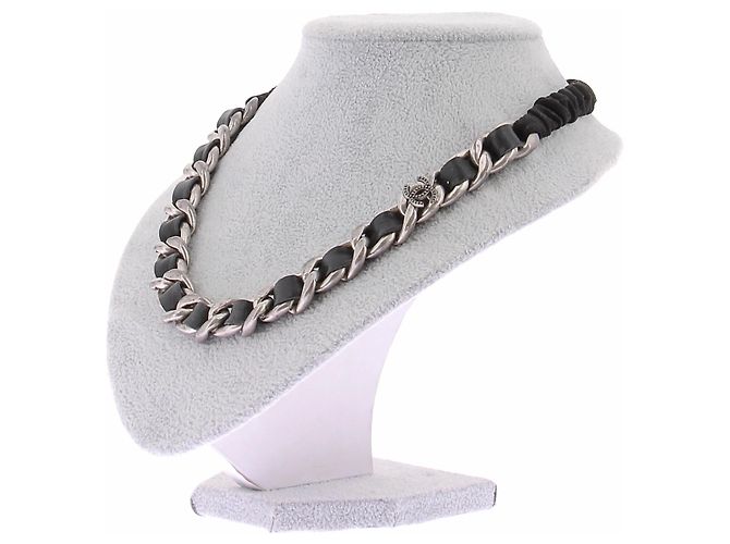 Chanel Collana in argento e pelle Nero - vista 2