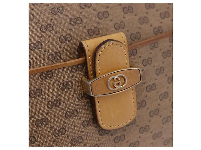GUCCI Micro GG Shoulder Bag PVC Leather Beige Gold Tone - vista 15