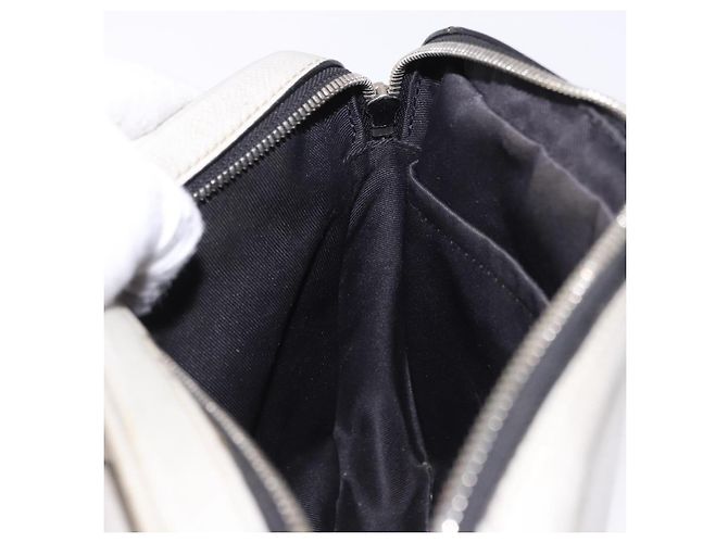 LOUIS VUITTON Tiger Lama Monogram Alpha Messenger Bag White M31069 - vista 22