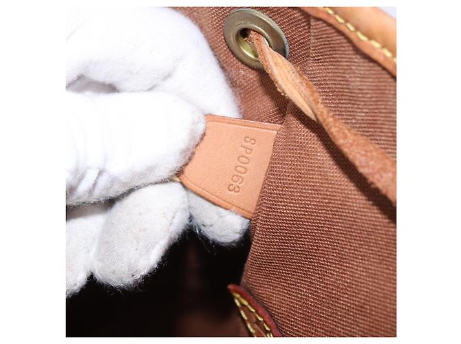 LOUIS VUITTON Monogram Montsouris MM Backpack M51136 LV - vista 12