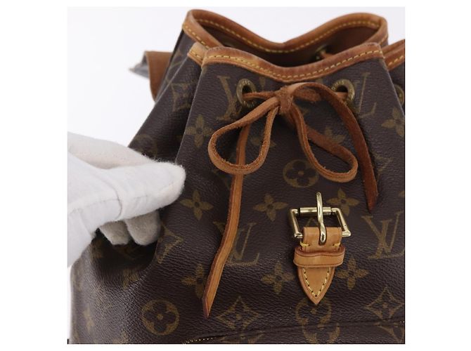 LOUIS VUITTON Monogram Montsouris MM Backpack M51136 LV - vista 9