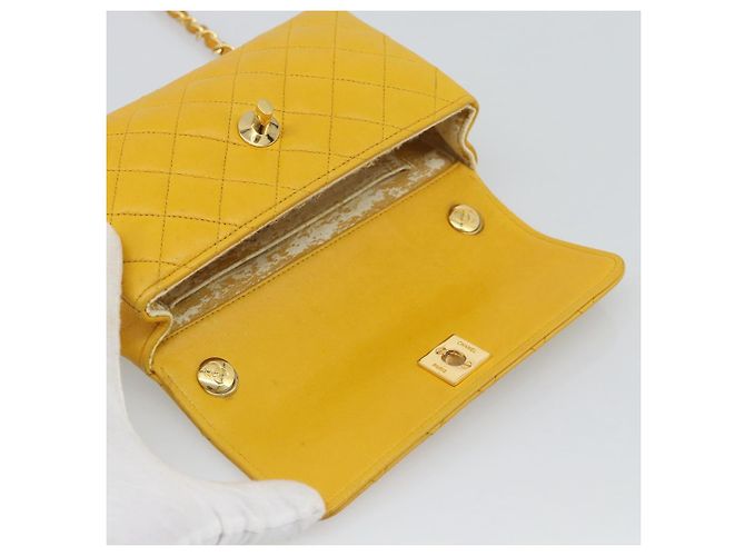 CHANEL Matelasse Chain Shoulder Bag Lamb Skin Yellow Gold CC - vista 15