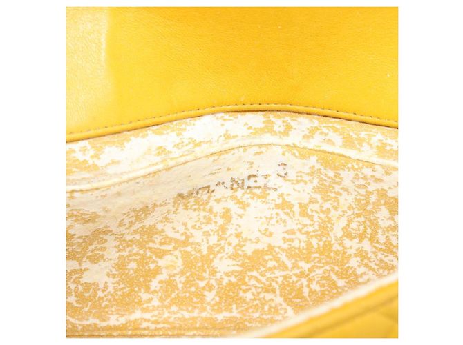 CHANEL Matelasse Chain Shoulder Bag Lamb Skin Yellow Gold CC - vista 16