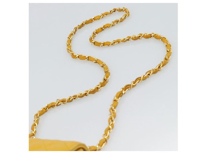CHANEL Matelasse Chain Shoulder Bag Lamb Skin Yellow Gold CC - vista 8