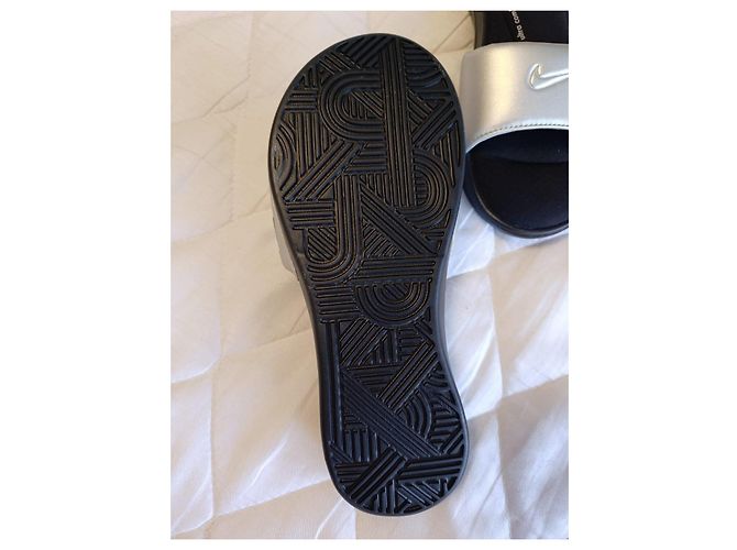 Nike Ultra Comfort 3 Ciabatte Argento Nero Silver hardware - vista 5