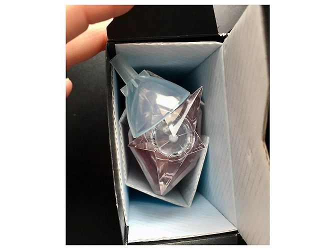 Thierry Mugler Angel Pivoine Refill Bottle Pink - view 4
