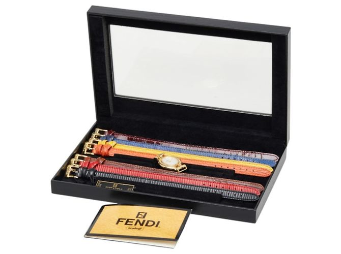 Fendi Chameleon Uhr mit wechselbarem Armband 640L - Ansicht 9