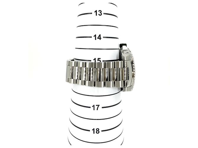 Orologio Gucci Men's Date Dive - Modello YA136222 - vista 5