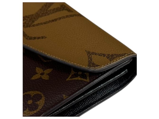 Louis Vuitton Portefeuille Sarah Monogram Giant Reverse Long Wallet Marrone - vista 10