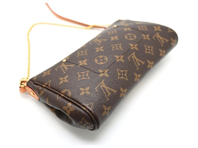 Borsa a tracolla Louis Vuitton Favorite MM Marrone - vista 3