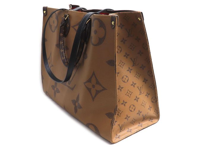 Borsa Tote Louis Vuitton OnTheGo GM Marrone - vista 2