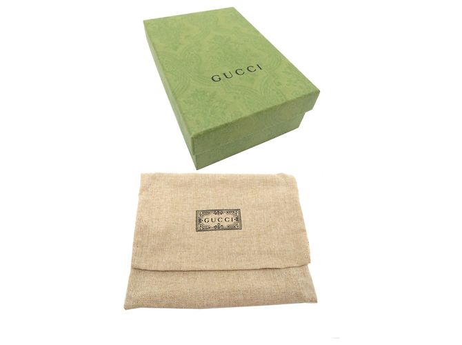 Cartera bi-fold para mujer Gucci GG Matelassé Negro - vista 9