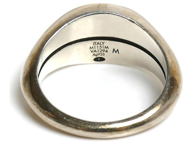 Louis Vuitton LV Tailor Band Ring - view 4