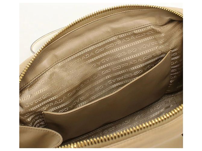 Borsa a mano Prada 2WAY in Re-Nylon Beige - vista 7