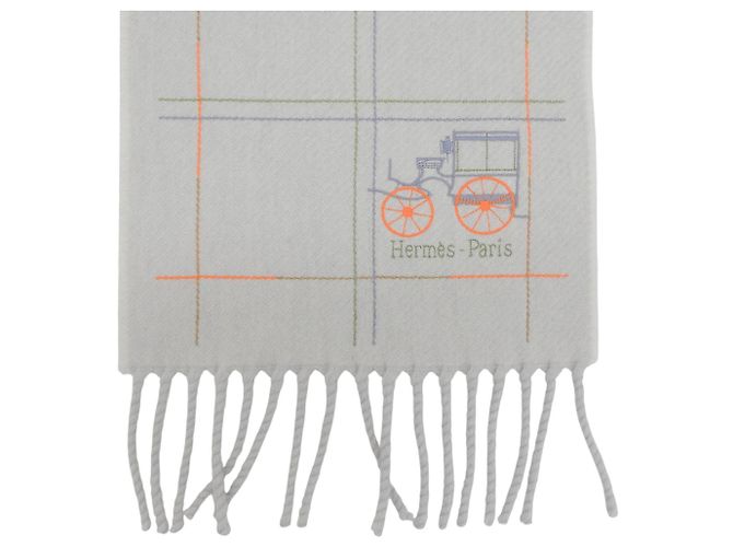 Hermès Stola in cashmere grigio chiaro Hermes - vista 4