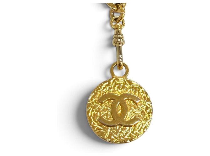 Chanel Vintage Leder-Kettengürtel mit Coco Mark Medaillen-Motiv Schwarz Golden - Ansicht 5