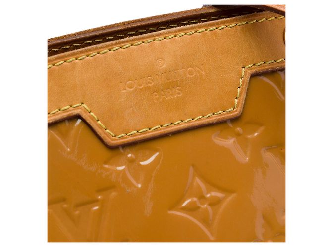 Louis Vuitton Yellow Monogram Vernis Brea MM Giallo Senape - vista 4