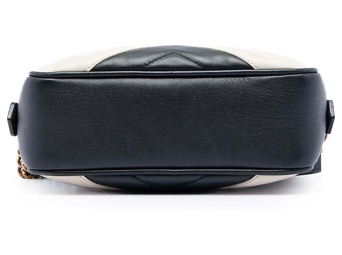 Gucci Mini Borsa a Tracolla GG Marmont in Pelle Matelassé Nera - vista 3