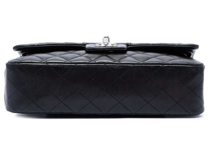 Chanel Black Medium Classic Lambskin Double Flap Nero - vista 3
