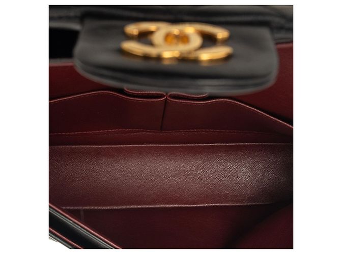 Chanel Black Medium Classic Lambskin Double Flap Nero - vista 4