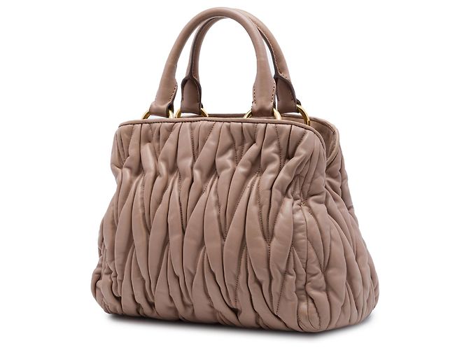Borsa Satchel Miu Miu in Nappa Matelassé marrone Carne - vista 2